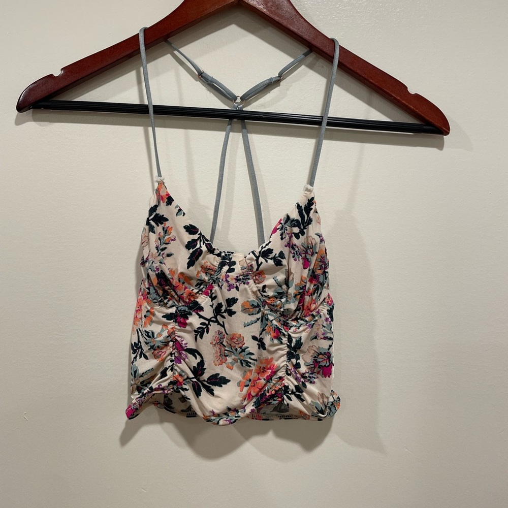Urban outfitters small floral top